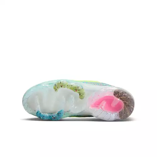 Boys' Nike Air VaporMax 2021 Flyknit Next Nature Running Shoes 3 Boys' Nike Air VaporMax 2021 Flyknit Next Nature Running Shoes - Image 3