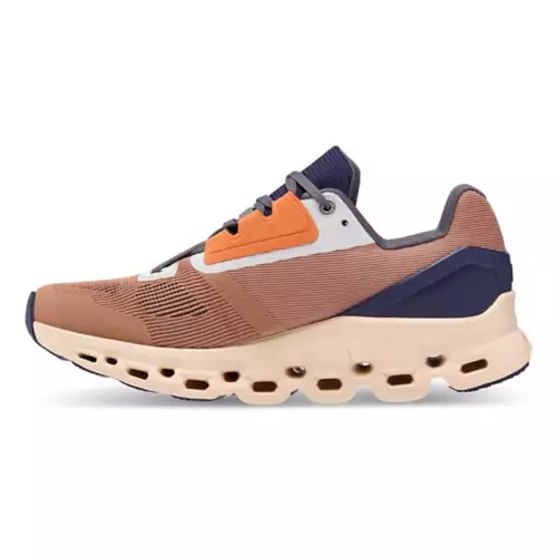 On Running Women's On Cloudstratus Running Shoes 4 On Running Women's On Cloudstratus Running Shoes - Image 4