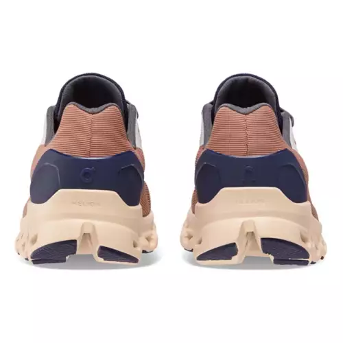 On Running Women's On Cloudstratus Running Shoes 5 On Running Women's On Cloudstratus Running Shoes - Image 5